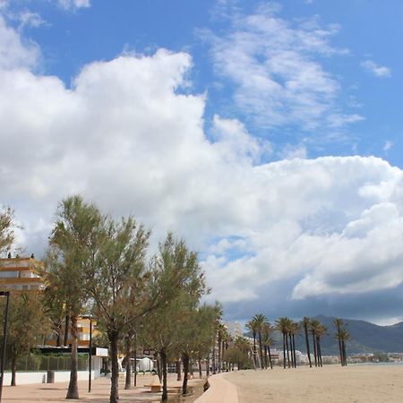 Beautiful Apartment In Front Of Beach, Pool, View Rosas Exterior foto