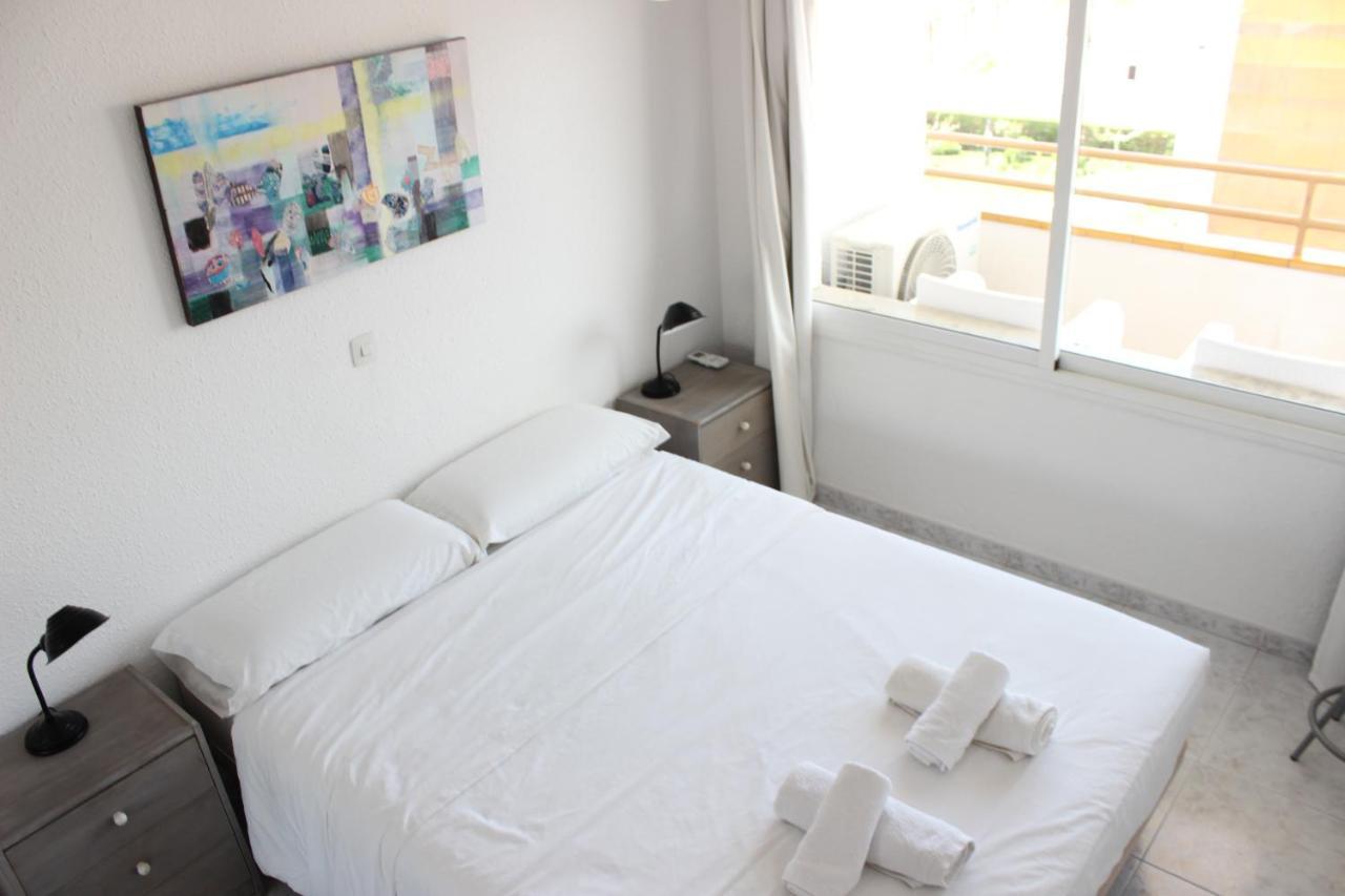 Beautiful Apartment In Front Of Beach, Pool, View Rosas Exterior foto